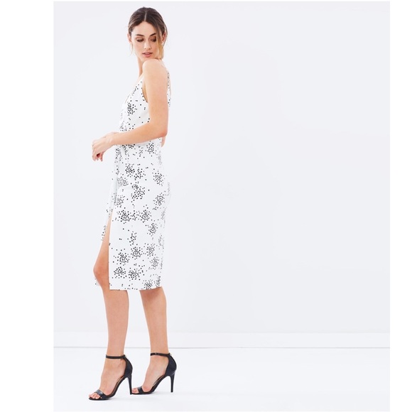 NWT C/MEO COLLECTIVE INTERRUPT White DRESS in polka dot confetti print size M - Picture 5 of 16